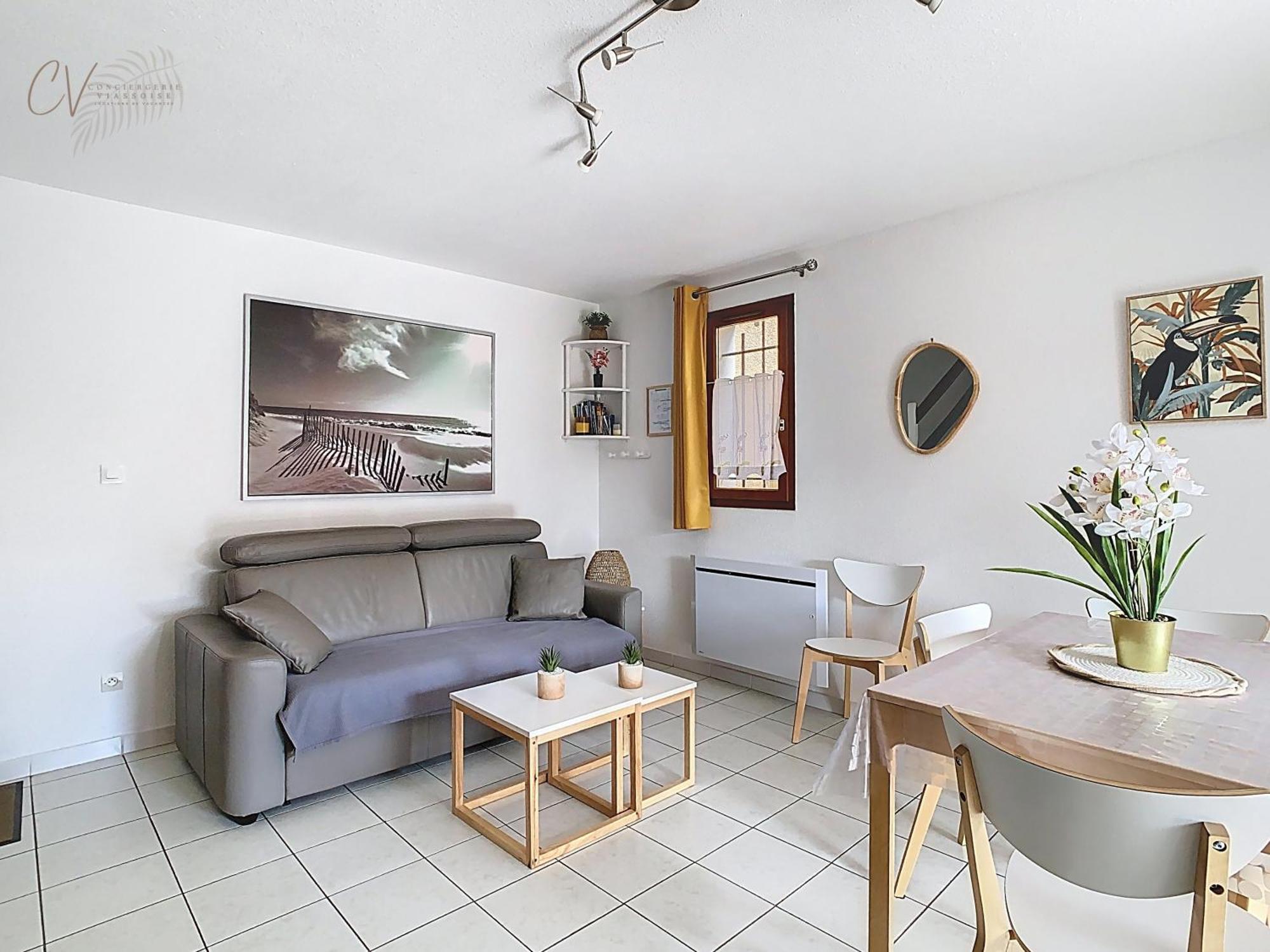 Petit Coin De Paradis Dans Residence Avec Piscine Vias Buitenkant foto
